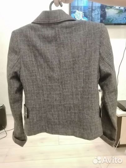 Школьный костюм на девочку, размер 32