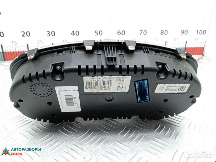 Щиток приборов (приборная панель) Skoda Rapid 2015