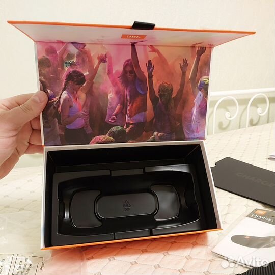 Колонка jbl charge 3