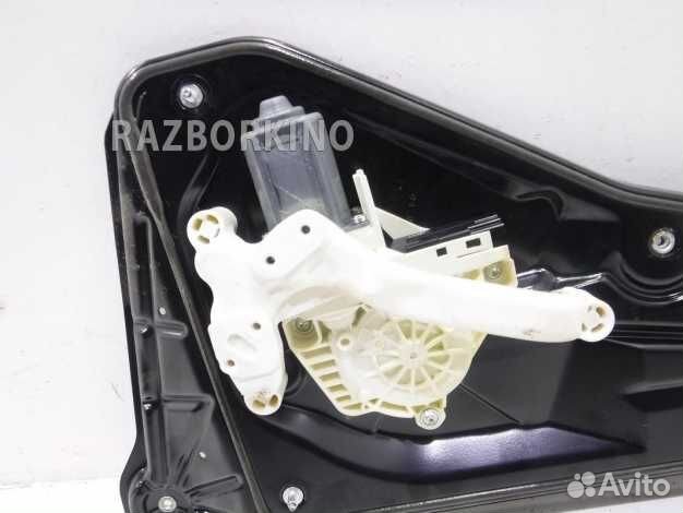 Стеклоподъемник электрический задний правый