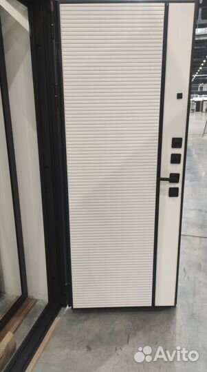 Входная дверь с бесплатной установкой