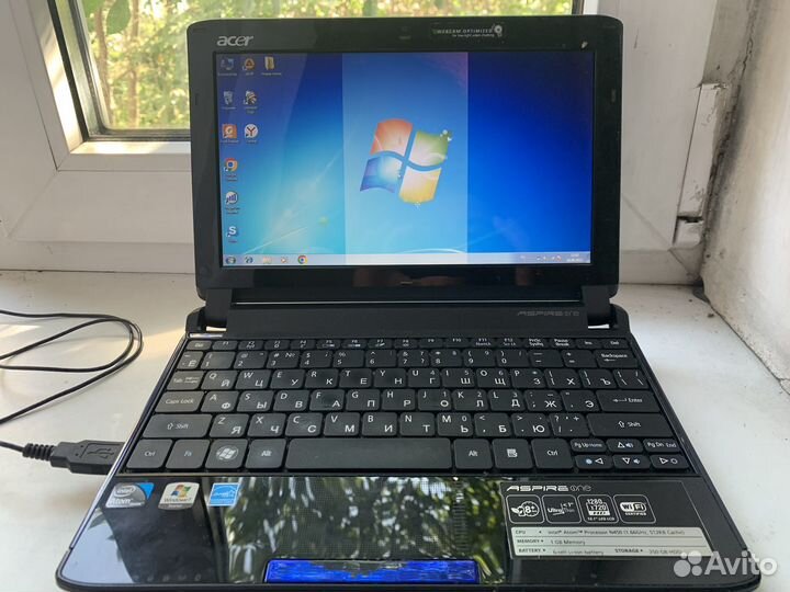 Нетбук acer aspire one