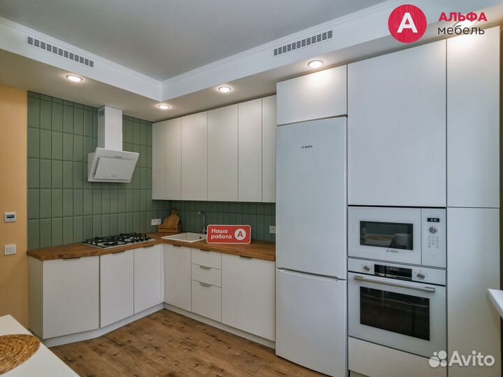 Кухня белая