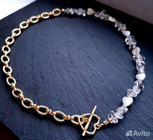 Колье из натуральных камней