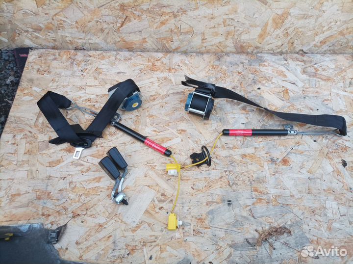 Ремень безопасности задний VW passat b6 sedan