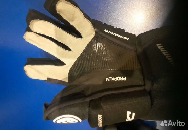 Перчатки хоккейные warrior alpha DX3 14 SR