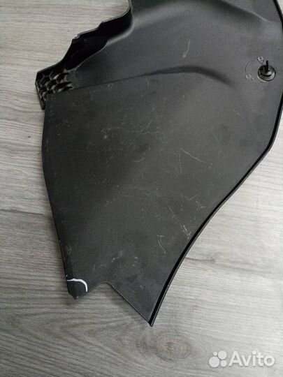 Подкапотный пластик BMW 5 G30/G31 G30 2020