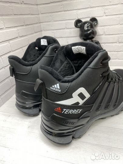 Кроссовки зимние мужские Adidas Terrex