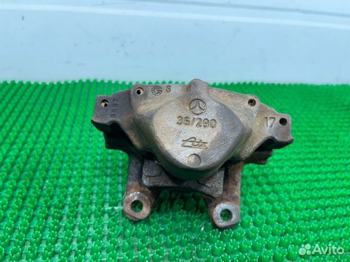 Суппорт задний левый Mercedes-Benz E-Class W210 M