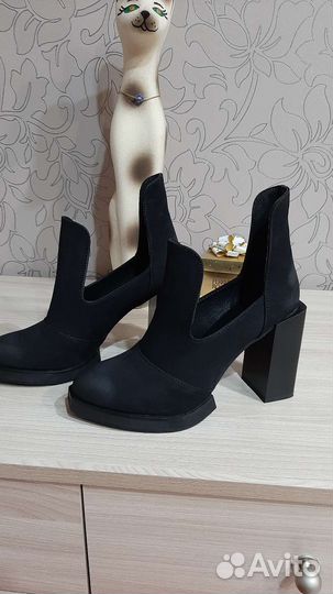 Ботильоны новые 39