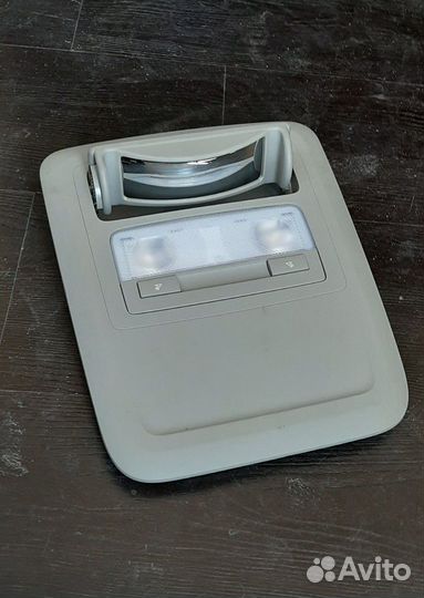 Chevrolet Orlando плафон освещения салона