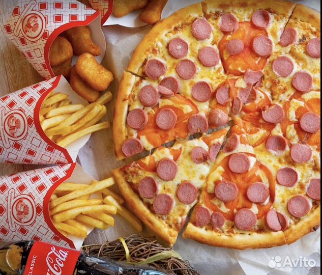 Повар пиццер