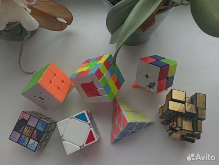 Коллекция кубиков рубиков