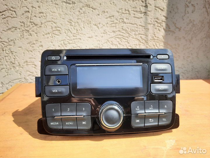 Магнитола гу штатная renault Humax harn1003