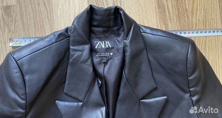 Кожаный пиджак zara