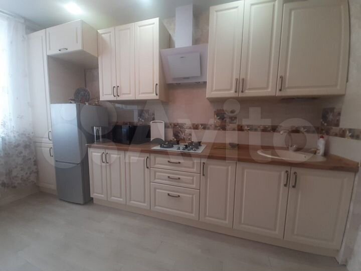 1-к. квартира, 46 м², 1/3 эт.