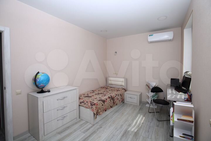 2-к. квартира, 65 м², 4/16 эт.