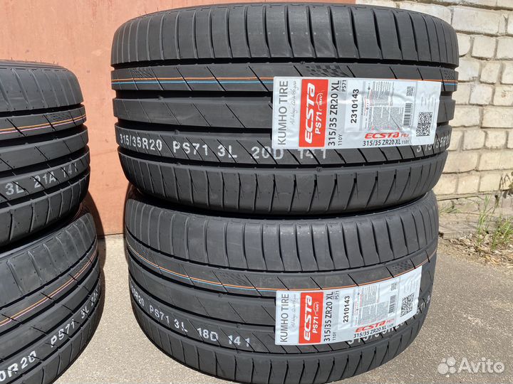 Kumho Ecsta PS71 SUV 275/40 R20 и 315/35 R20 110Y