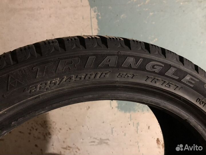 Triangle TR757 225/45 R18 95