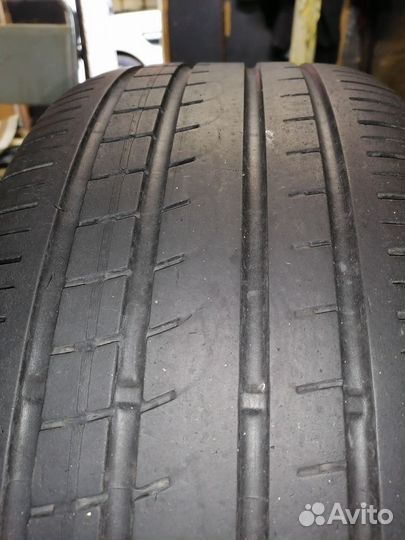 Pirelli P Zero Rosso 225/50 R17