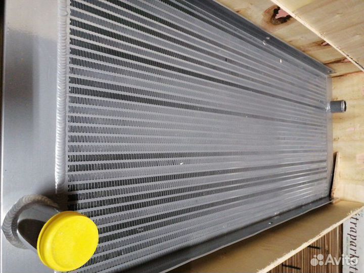 Радиатор водяной JCB JS330