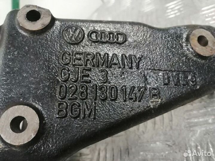 Кронштейн тнвд Volkswagen Passat B5