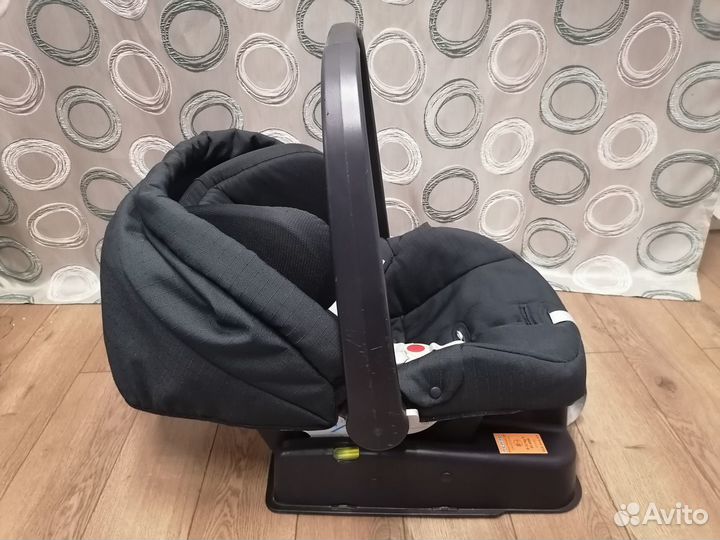 Автолюлька peg perego с базой 0+