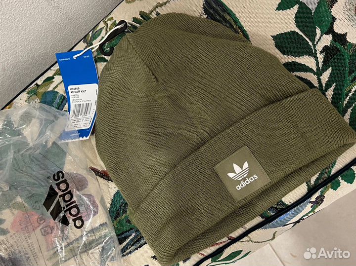 Adidas шапка хаки зеленая новая