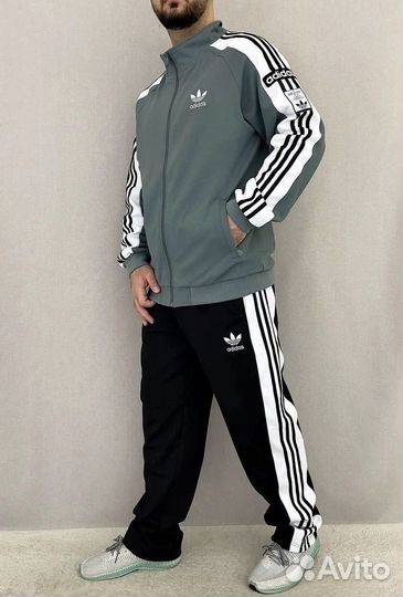Мужской adidas костюм спортивный