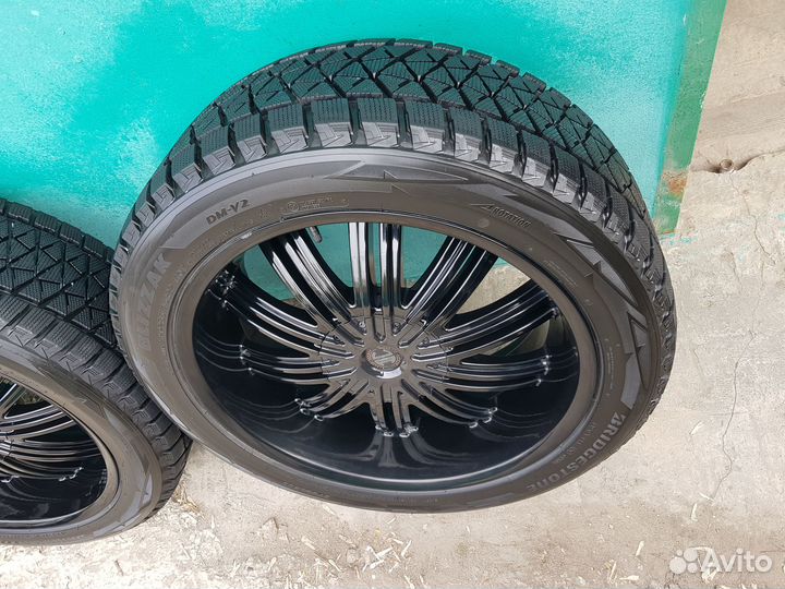 Колёса R22 зимние на Cadillac Escalade