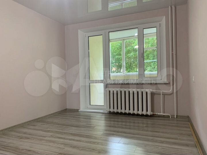 3-к. квартира, 67 м², 1/9 эт.