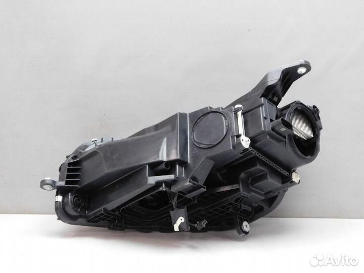 Фара правая Mercedes-Benz GLE