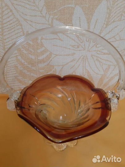 Вазочка корзинка цветное стекло