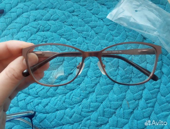 Оправы для очков. Новые