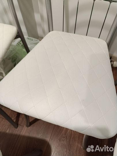 Стулья кухонные 4шт