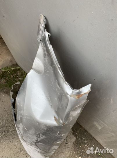 Крыло переднее левое mitsubishi galant 9