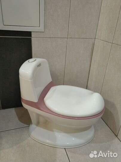 Детский горшок в виде унитаза
