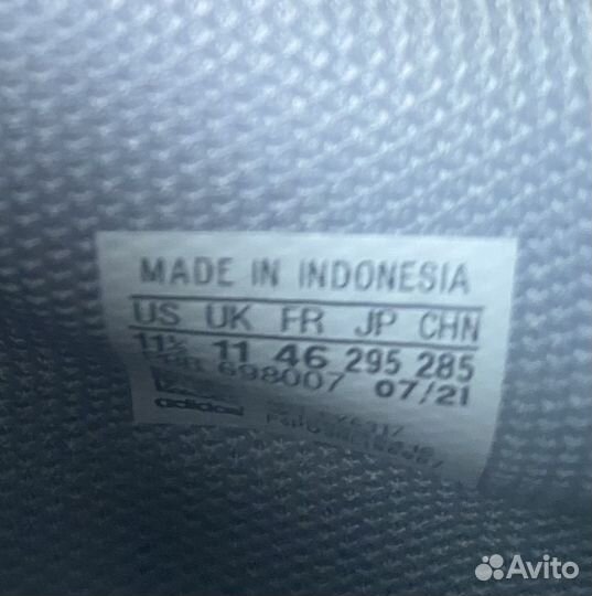 Бутсы adidas predator