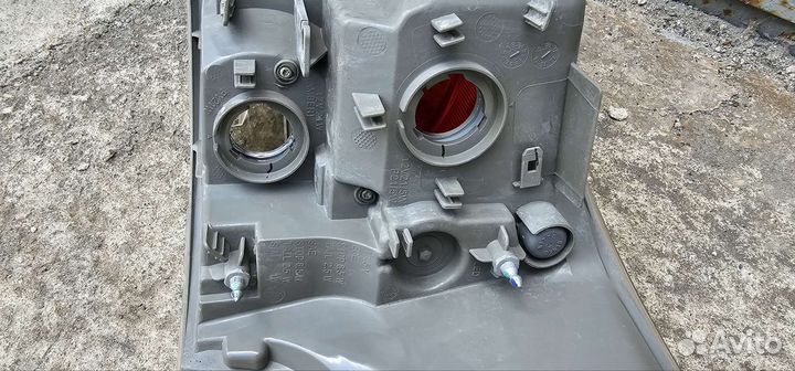 Фонарь задний Mitsubishi Outlander 3