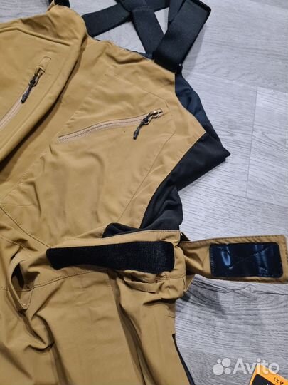 Комбинезон Quiksilver gore-tex, р. М