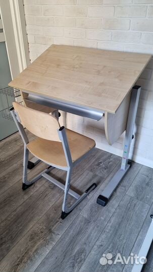 Стол ученический 