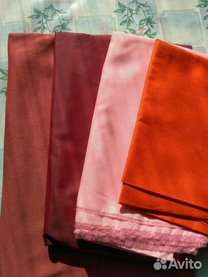 Ткань подкладочная, саржа