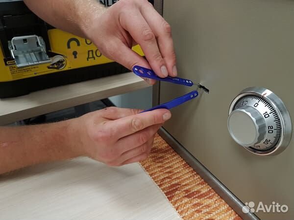 Вскрытие замков, замена, ремонт, установка