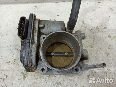 Дроссельная заслонка