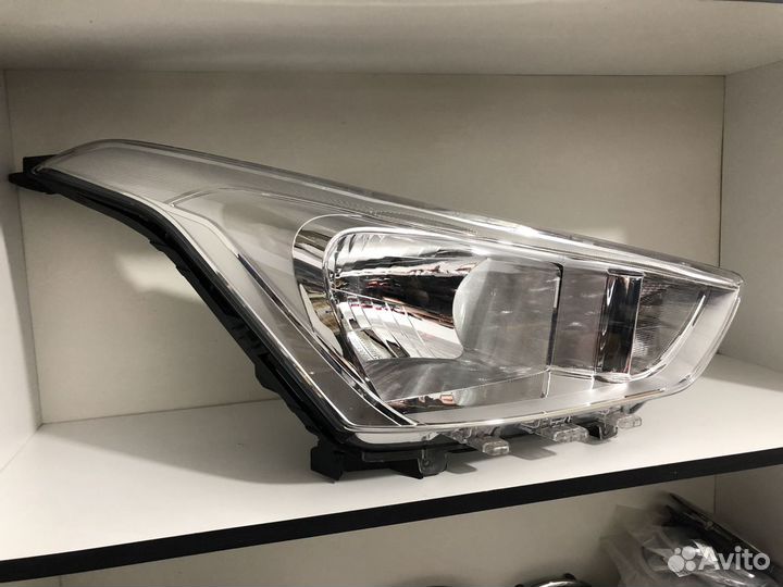 Фара правая Creta 1 2016-2021 оригинал