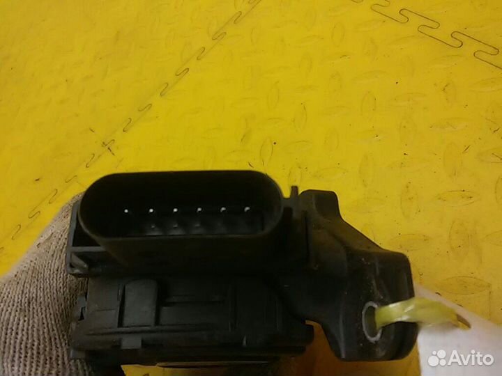 Педаль газа S60