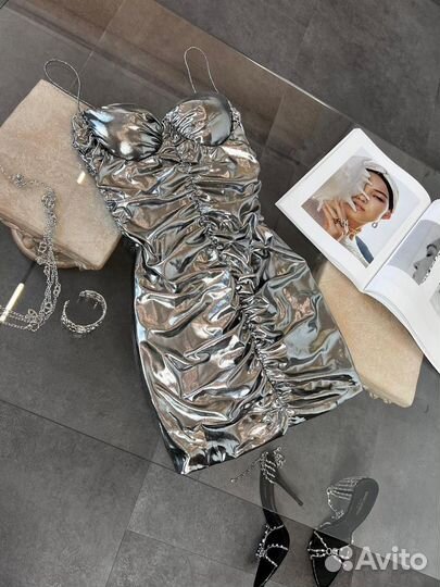 Серебряное мини платье стрейч