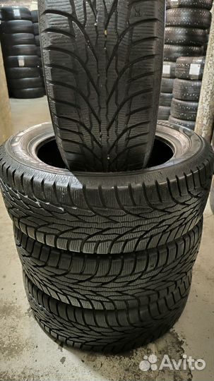 Marshal WinterCraft SUV Ice WS51 225/55 R18 108ZR