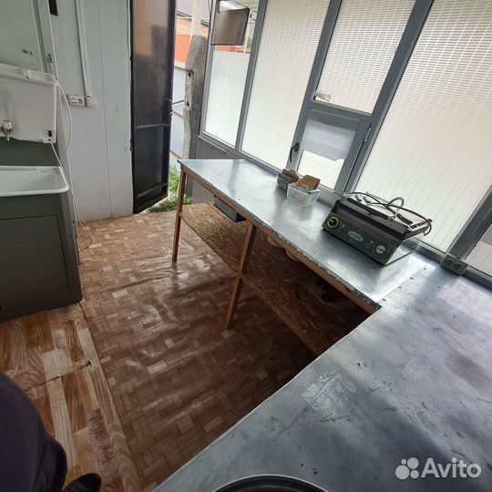 Будка для шаурмы