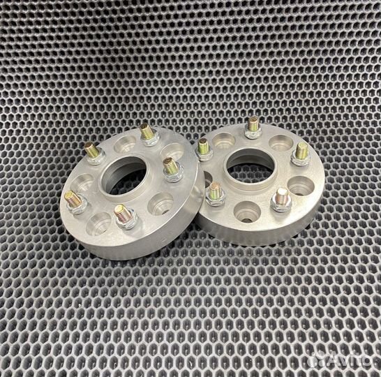 Проставки 5х114.3 30мм Subaru Toyota Mazda Nissan